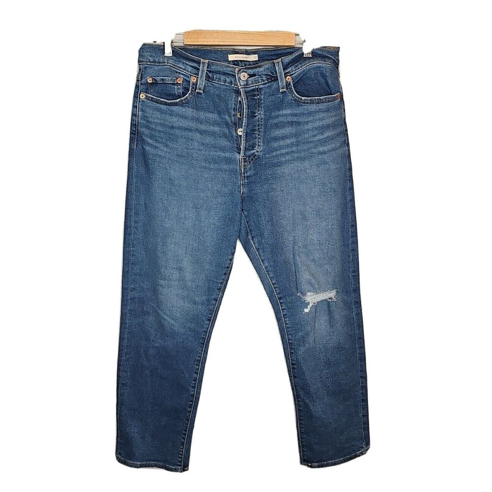 Levi's Women's Blue Wedgie Straight Distressed Button Fly‎ Jeans Size 32